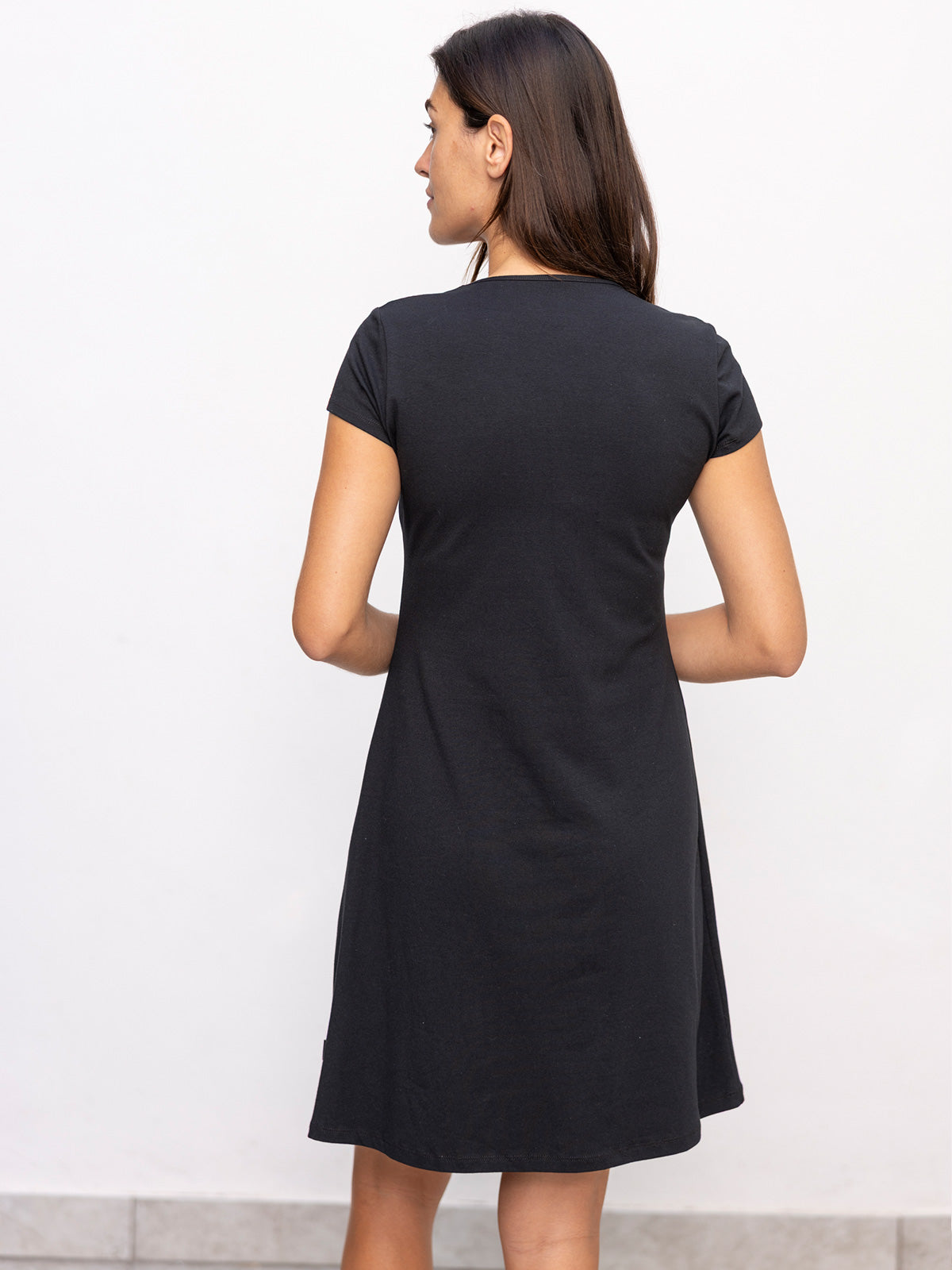 Message Factory Anemone Tunic in color || Noir