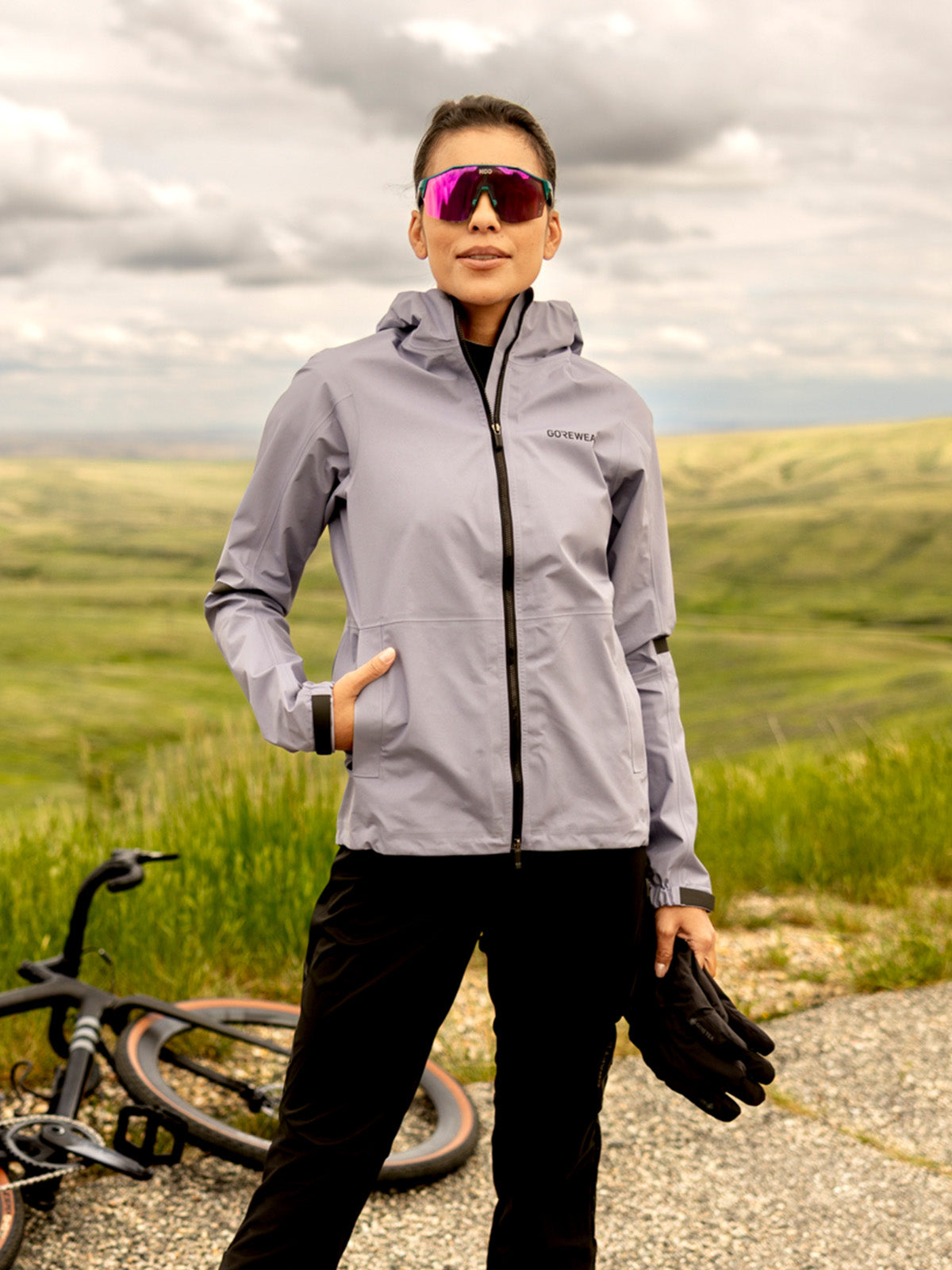 GORE Lupra 2.0 Bike Jacket in color || Amethyst Grey