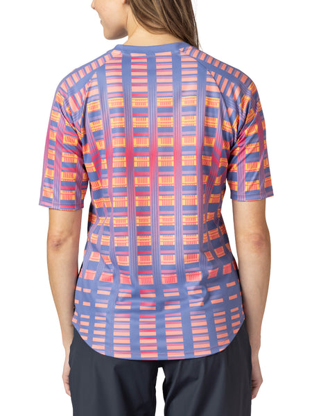 Terry Vista Mountain Bike Top in color || Uncaged Coral