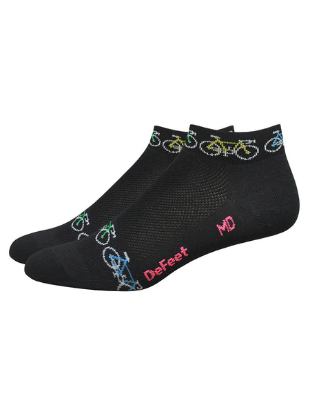 Defeet Aireator 1 Cycling Socks in color || Bicycle Relay Black